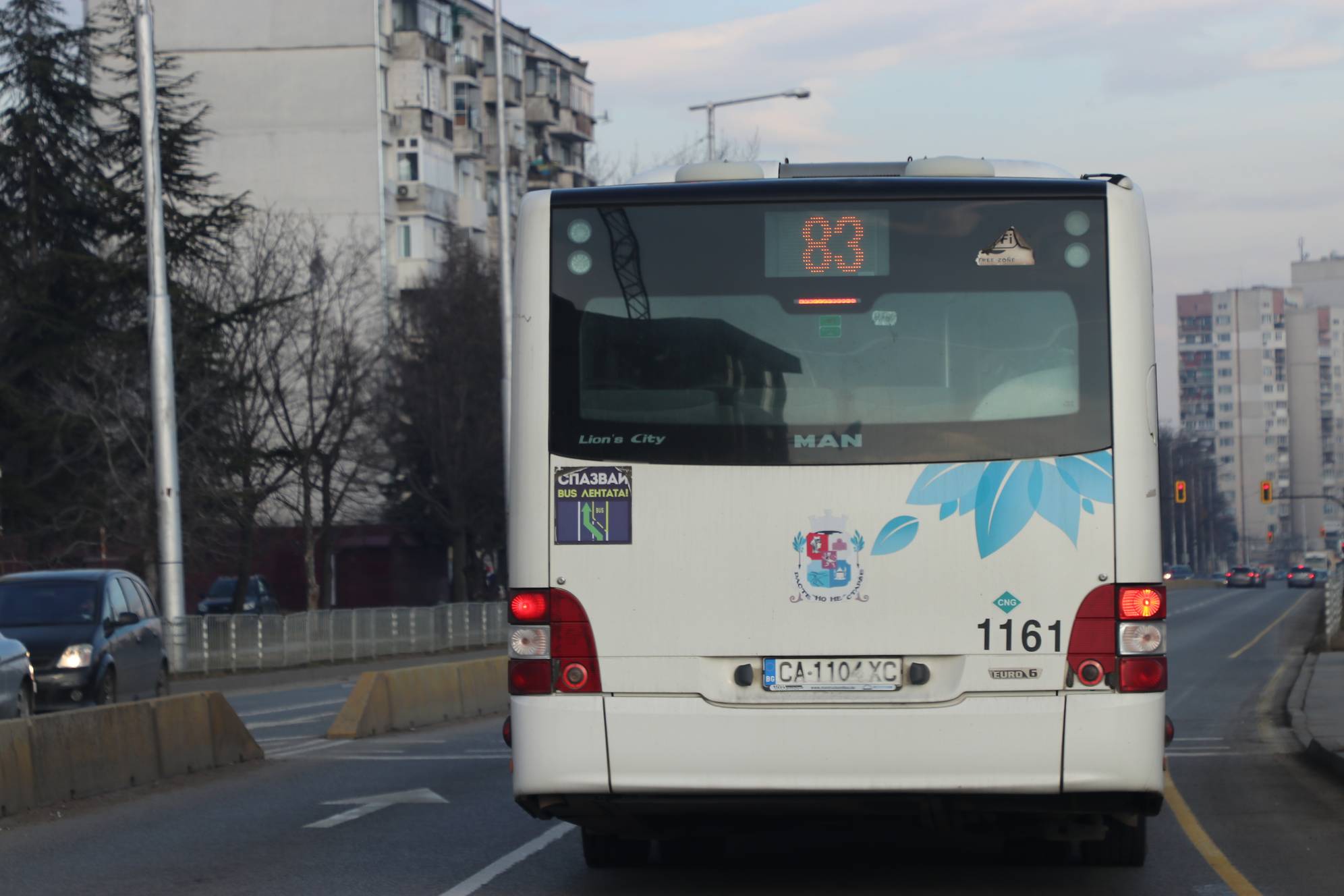 Автобус 83